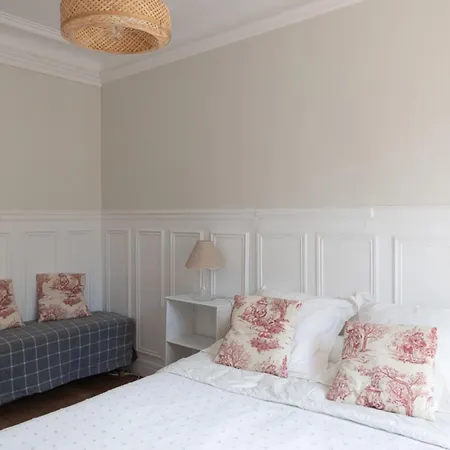 Apartment Charming Just Steps From The Pantheon Paris