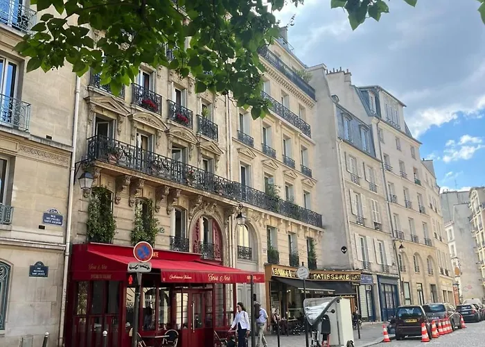 Charming Just Steps From The Pantheon Lejlighed *